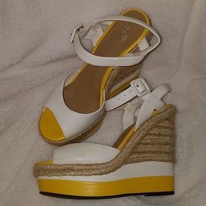 White & Yellow Wedges!